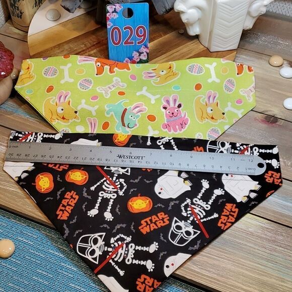 # 29 Large 13.5" Glow/Dark Star Wars & Glittery Easter Bunny Dog Bandana - Picture 1 of 3